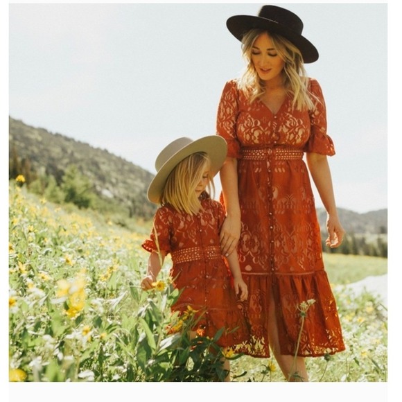 Ivy City Dresses & Skirts - Ivy City Co. Monroe Lace Button Down Midi Dress Burnt Orange Size Medium